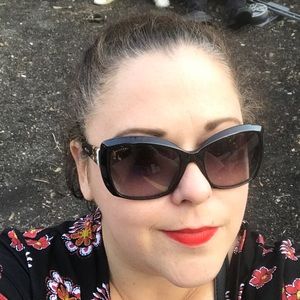 Meet your Posher, Trudy